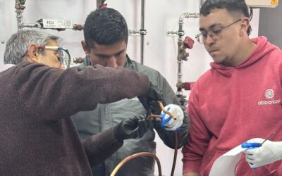 ACAIRE ANUNCIA LAS PRIMERAS CERTIFICACIONES ESPECIALIZADAS PARA EL SECTOR HVAC-R EN COLOMBIA